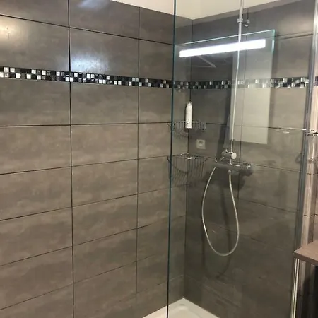 Apartment Place Du Diamant